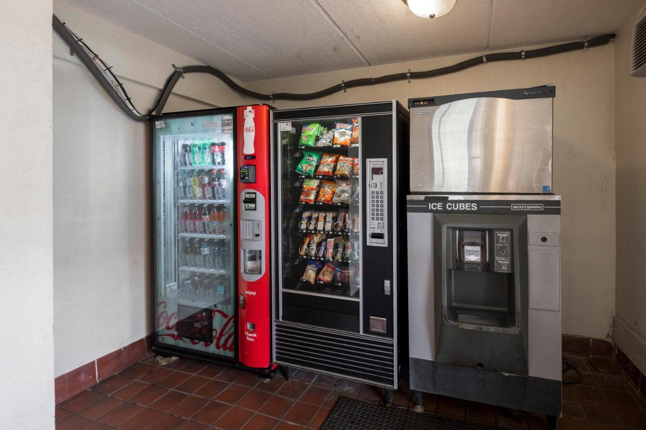 Red Roof Inn Jackson Downtown - Fairgrounds Εξωτερικό φωτογραφία